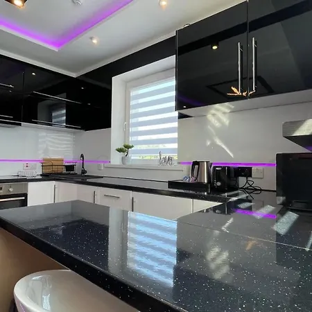 #5 Tgha Luxury One Bedroom In Athlone