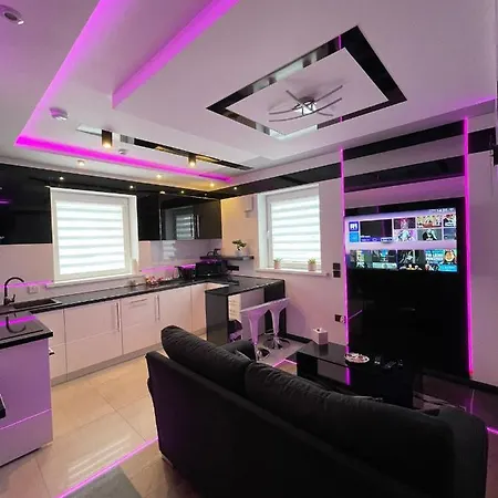 Apartment #5 Tgha Luxury One Bedroom In *
