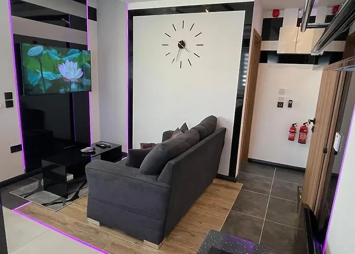 #5 Tgha Luxury One Bedroom In Apartment